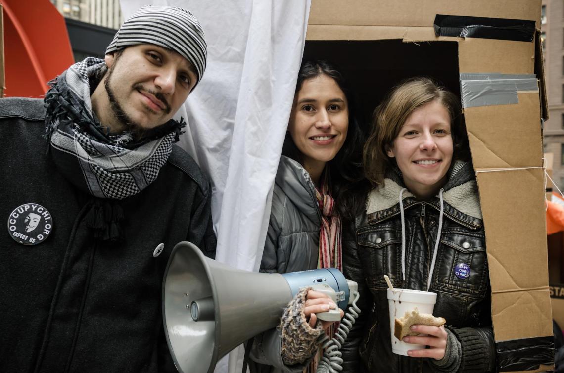 704302_10151336473008454_103140081_o